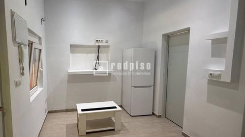 PISO DE DOS DORMITORIOS