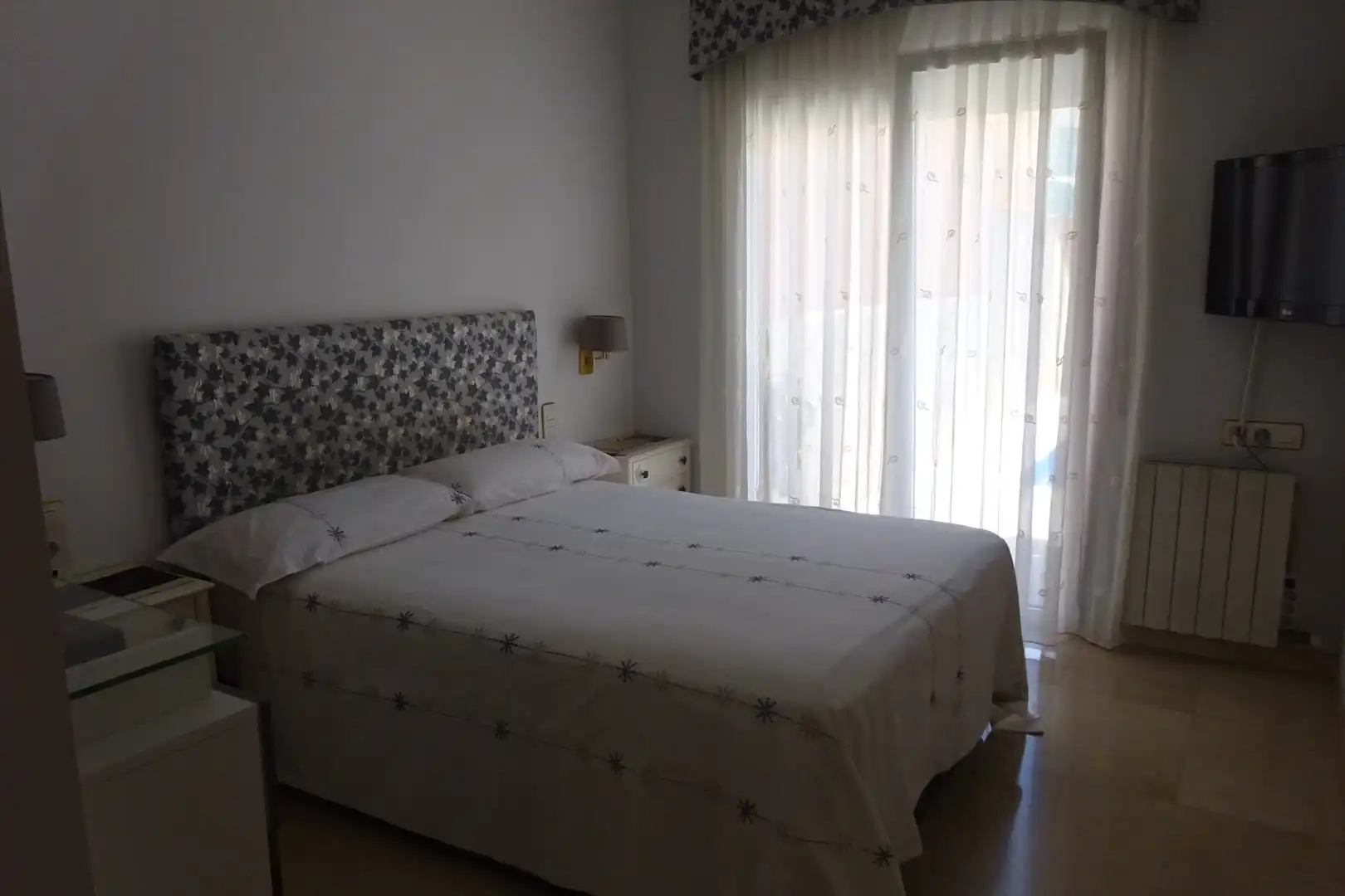 Dormitori de Casa adosada en venda en Barcelona amb Aire condicionat, Calefacció i Parquet