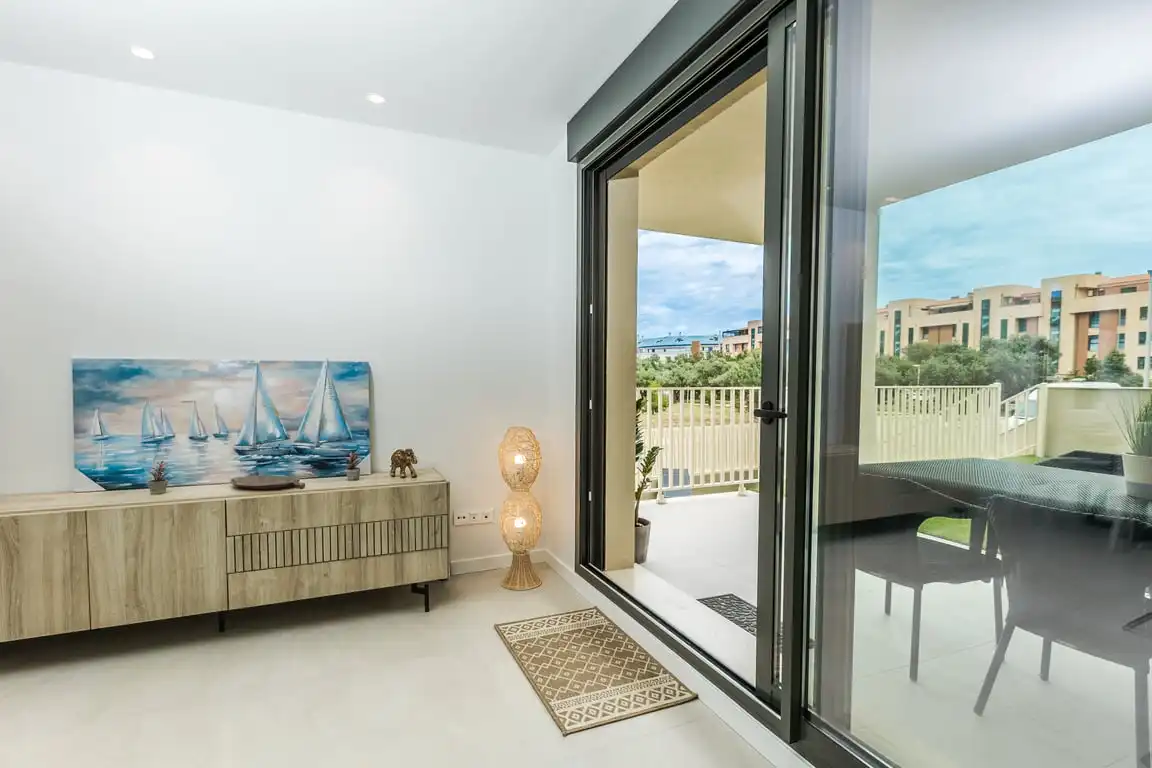 Terraza de Apartamento de alquiler en Dénia con Aire acondicionado, Jardín privado y Terraza
