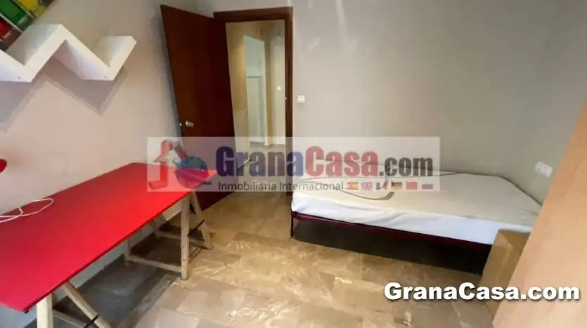 Flat with terrace to rent in Calle Gran Capitán, imagen 12