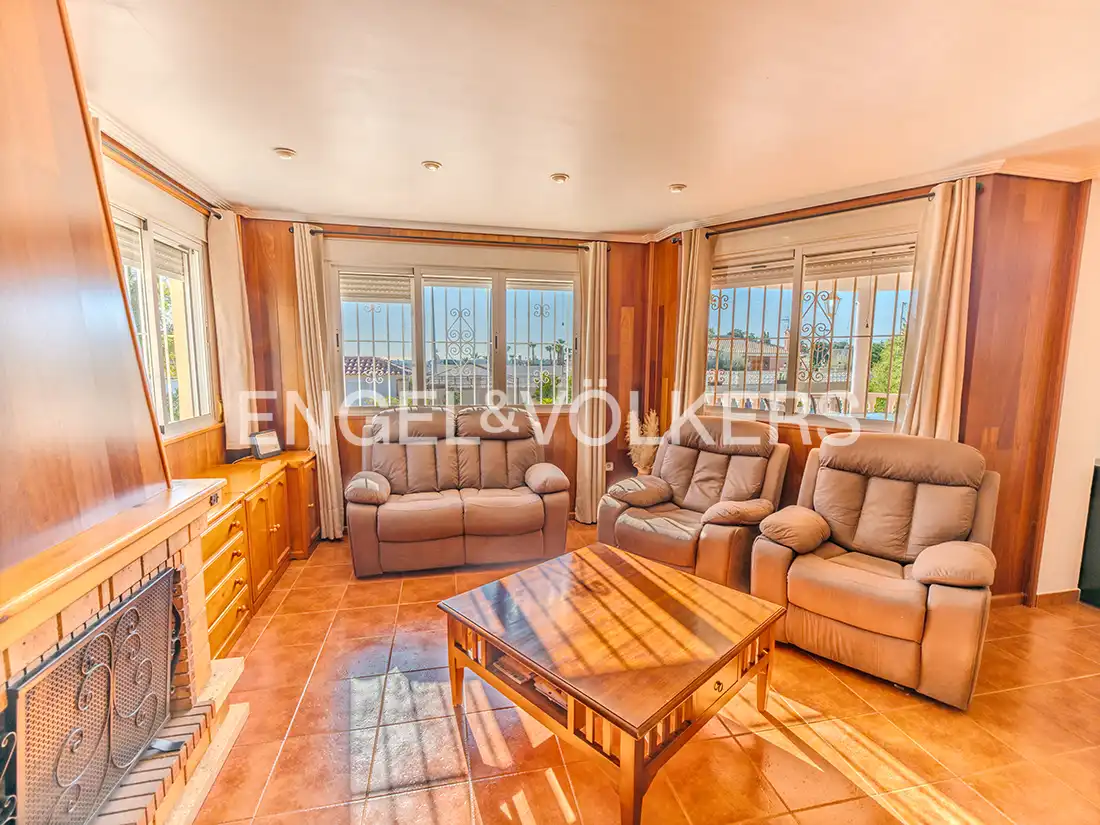 Sala de estar de Casa o chalet en venta en Mutxamel con Aire acondicionado, Calefacción y Jardín privado