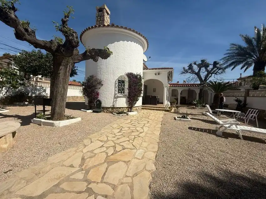 House for sale in Miami Platja, imagen 2
