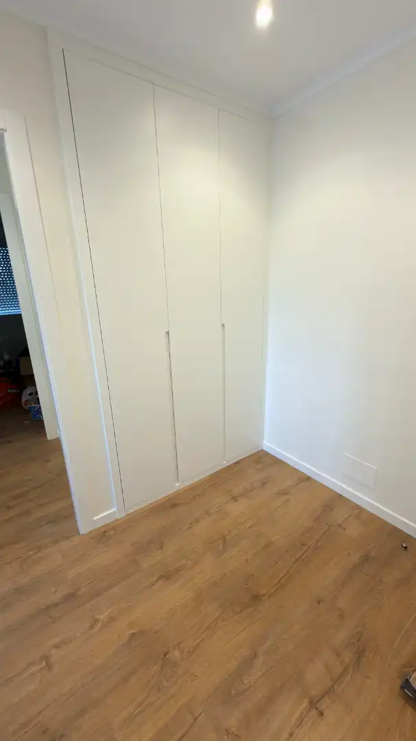 Schlafzimmer von Wohnungen zur Miete in Lugo mit Heizung, Terrasse und Abstellraum