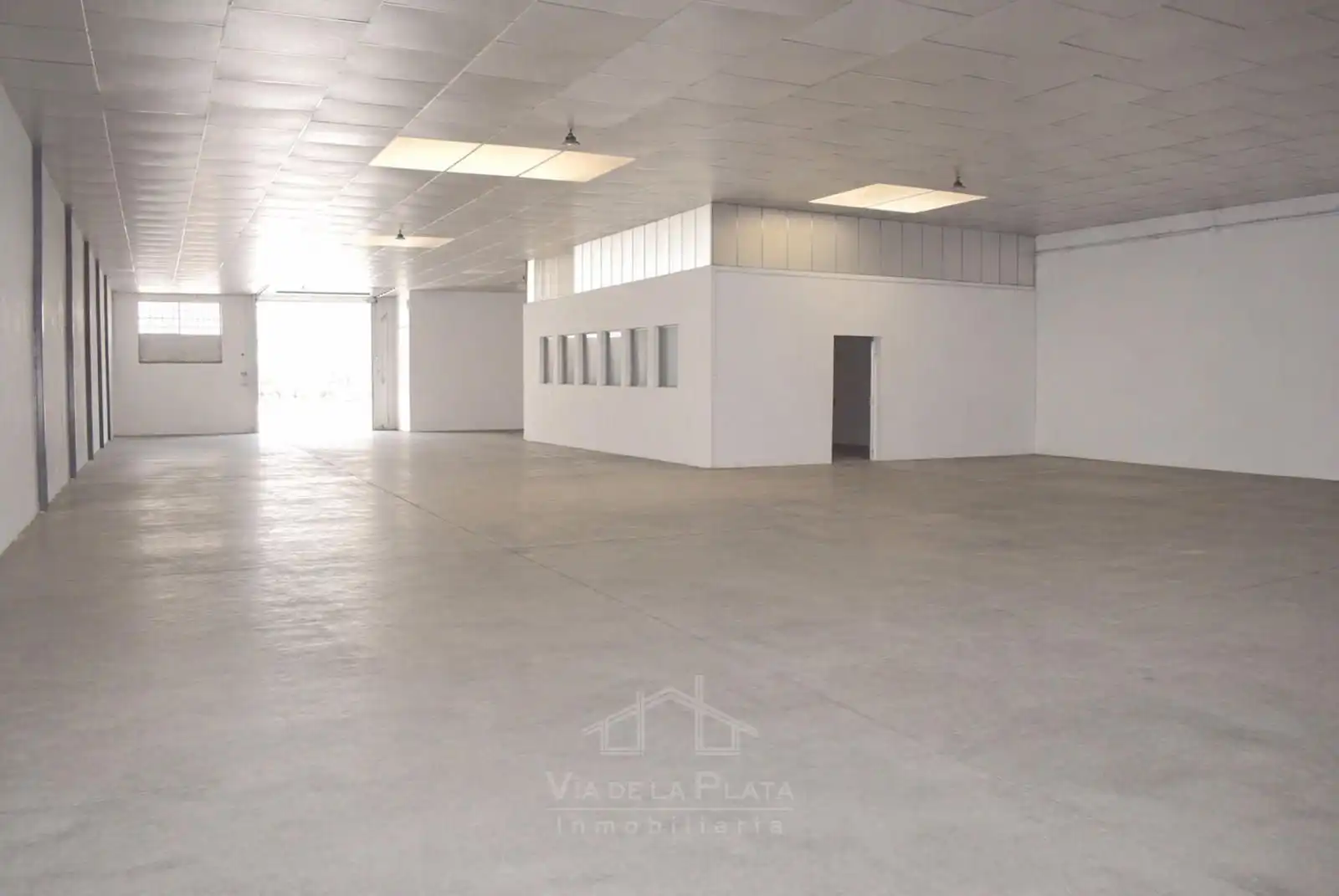 Industrial building for sale in Villares de la Reina, imagen 7
