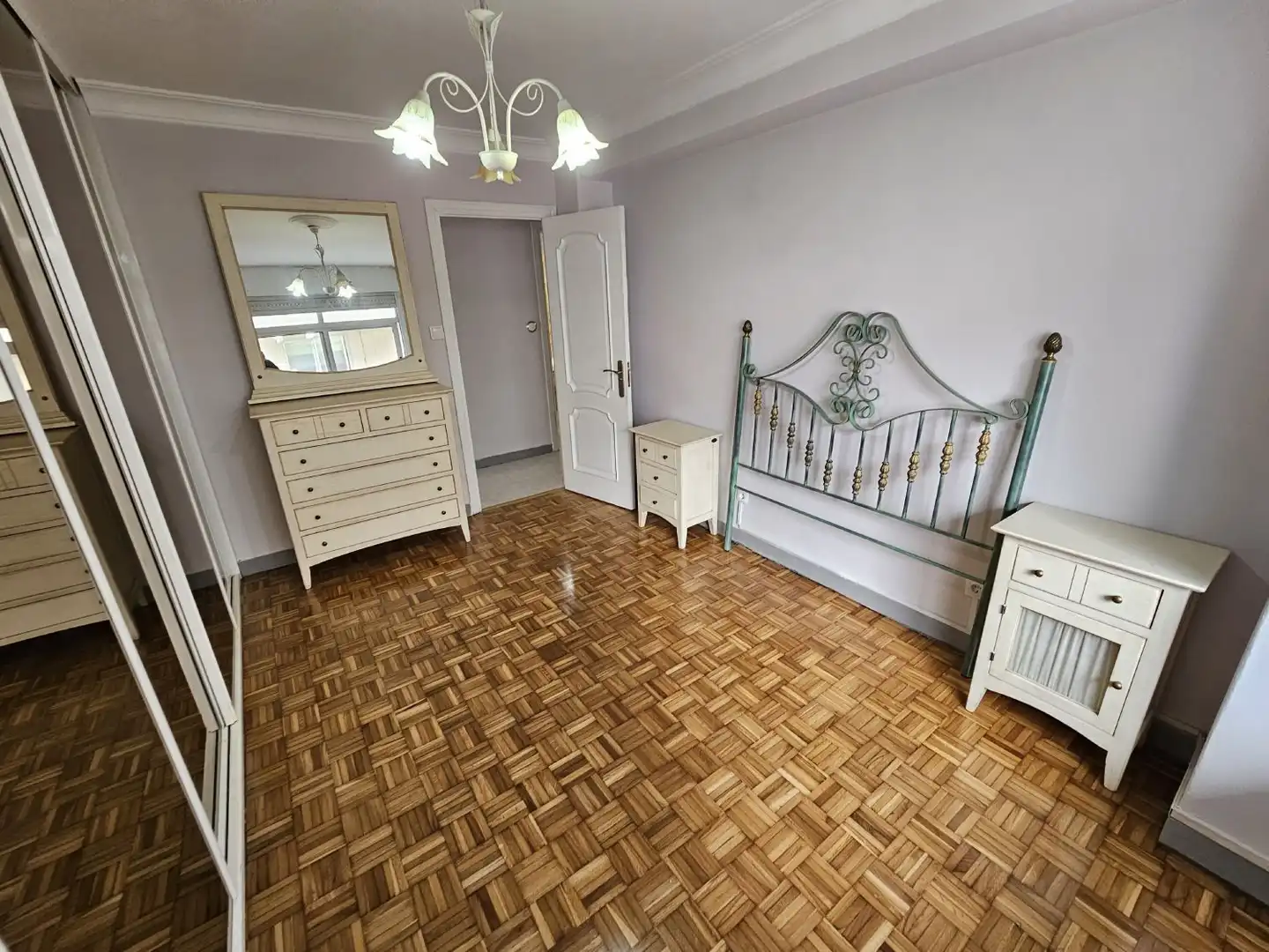 Habitación de Piso en venta en A Coruña Capital  con Calefacción