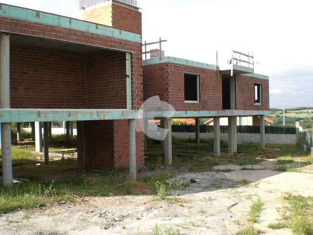 Casa-chalet en Venta en TRAZO en Trazo