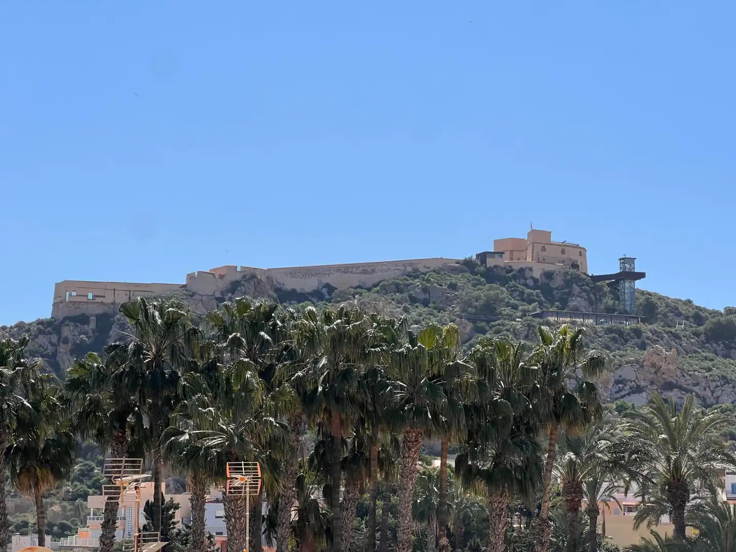 Appartamento con terrazza in vendita a Casco Antiguo, imagen 3