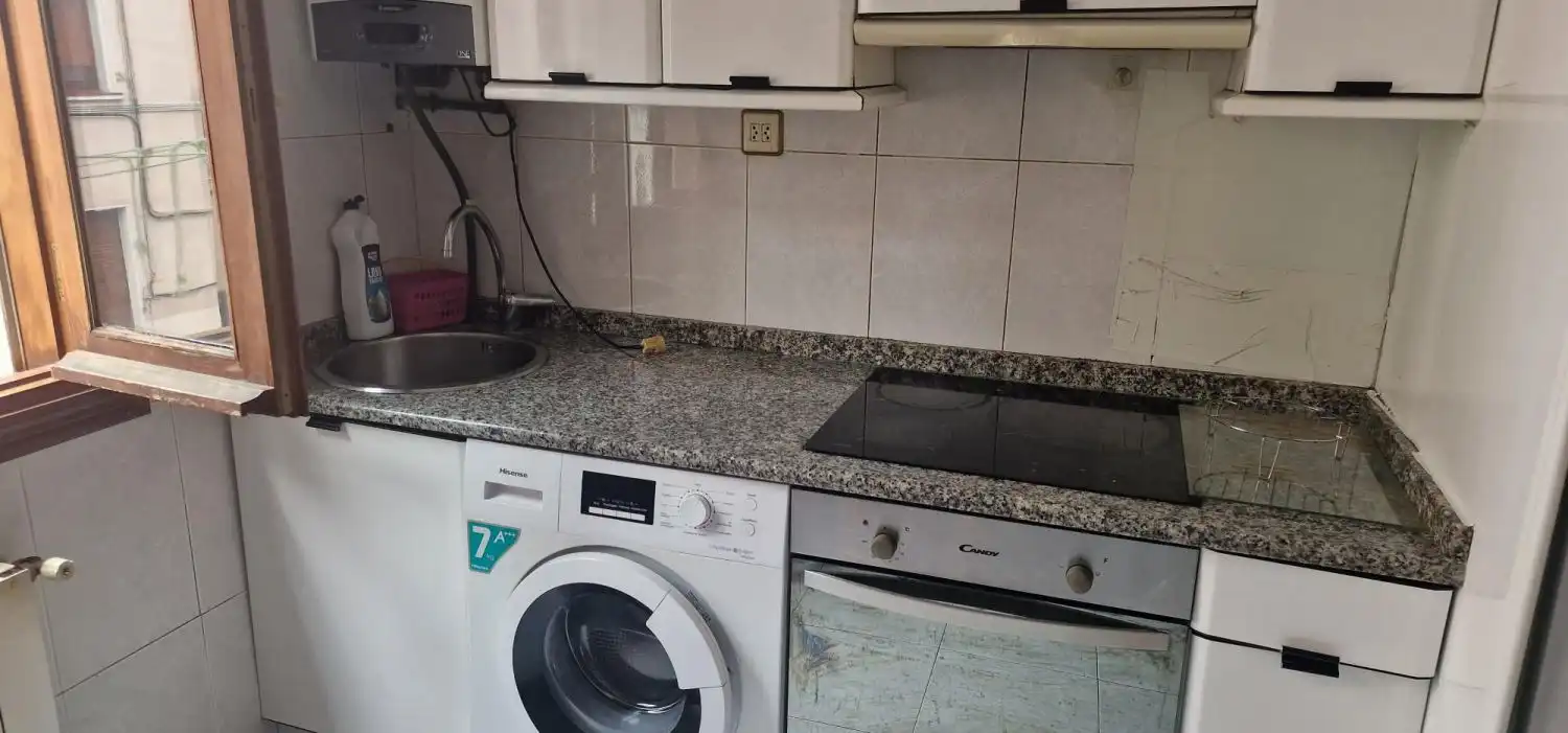 Cocina de Piso en venta en Zalla  con Calefacción