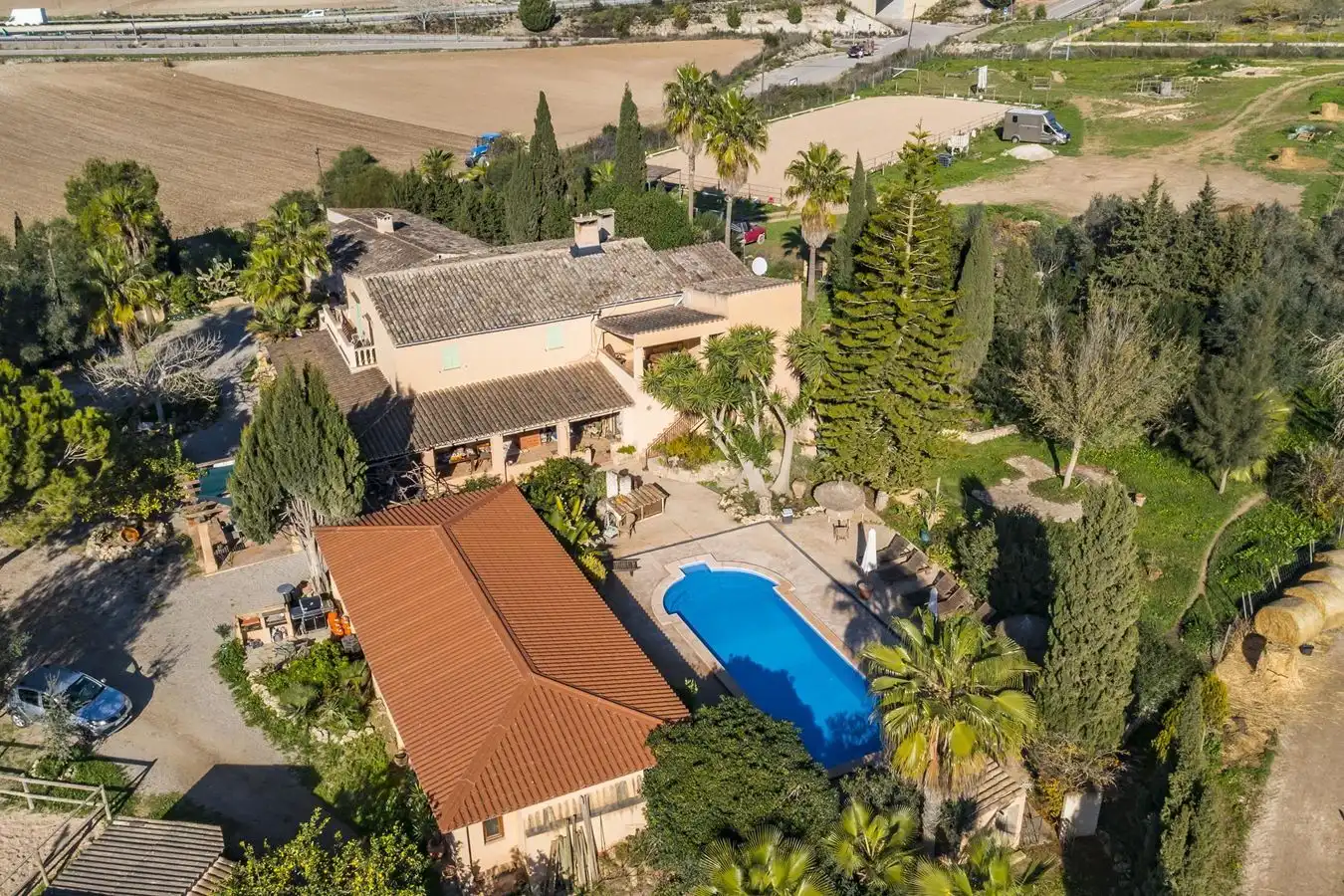 Casa rustica con piscina in vendita a Montuïri, imagen 3