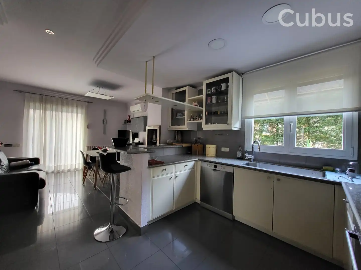 Kitchen of Houses for sale in Olot  with Air Conditioner, Heating and Terrace