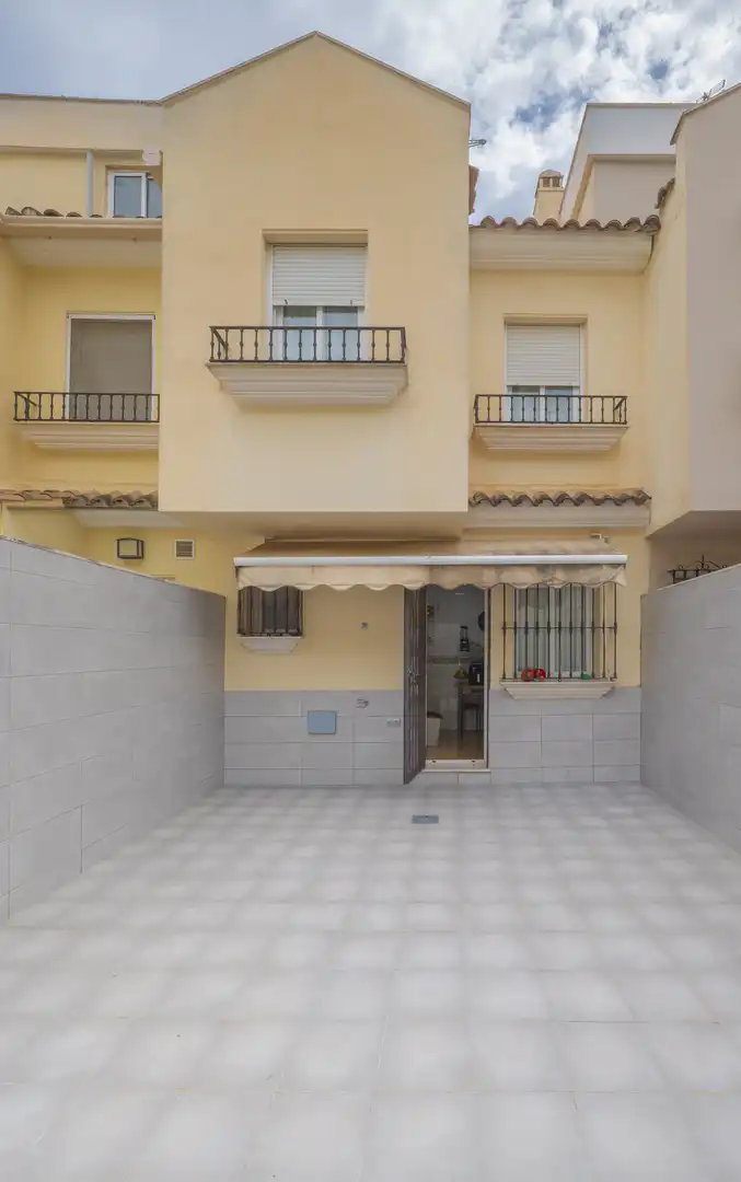 Detached homes for sale in Playamar - Benyamina