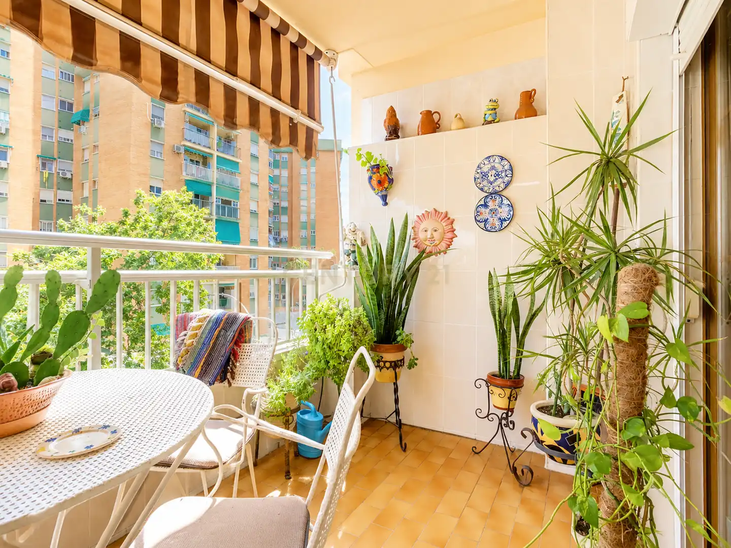Terrassa de Apartament en venda en Málaga amb Jardí privat, Traster i Microones