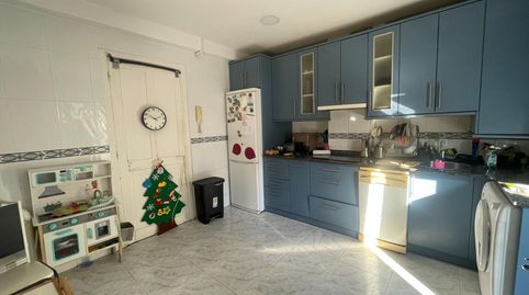 Foto 4 de Piso en venta en Etxebarri, Bizkaia