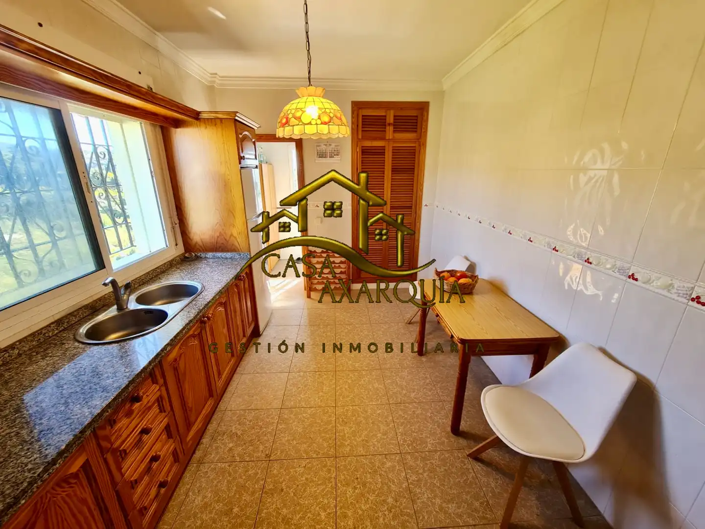 Kitchen of Country homes for sale in Vélez-Málaga  with Air Conditioner, Private garden and Terrace