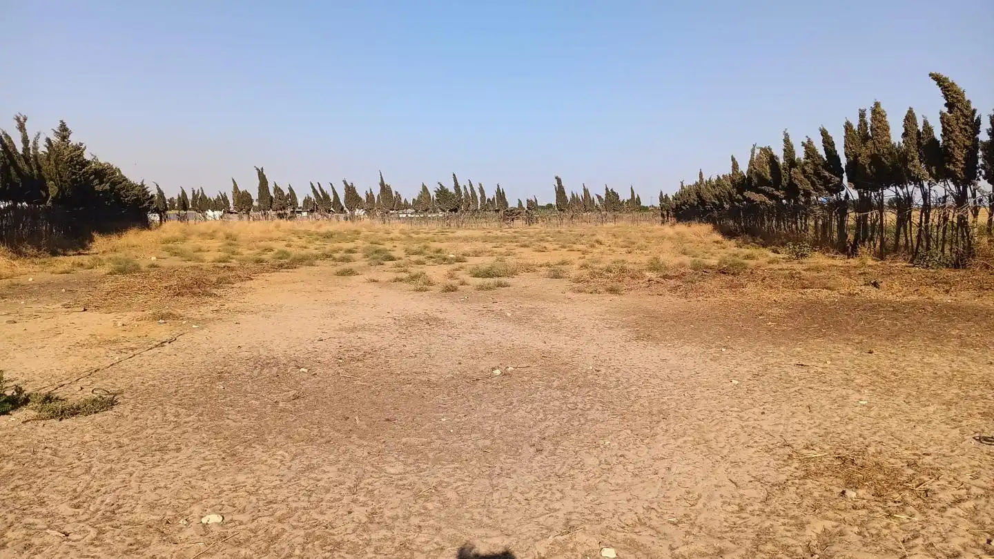 Rustikales Grundstück zum Verkauf in Miraflores, imagen 4