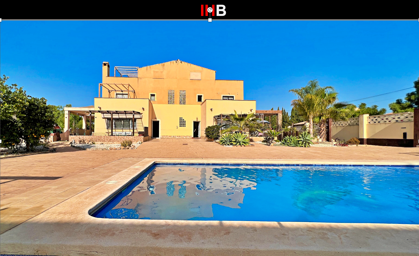 Vista exterior de Casa o xalet en venda en Mutxamel amb Aire condicionat, Jardí privat i Terrassa