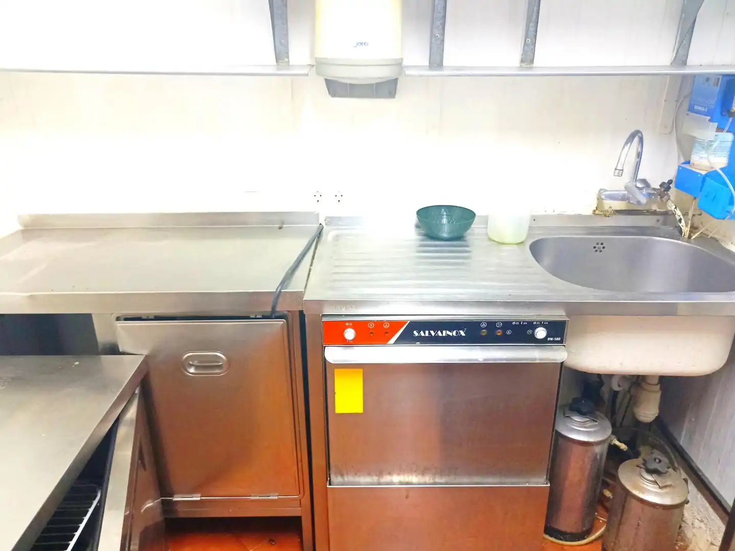 Cocina de Local en traspaso en Quart de Poblet con Aire acondicionado, Amueblado y Alarma