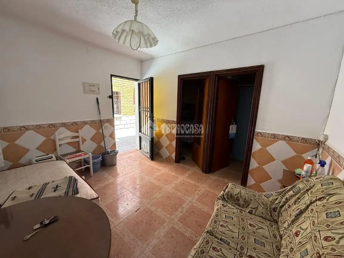 Casa adosada en venda en Almorox amb Calefacció i Moblat