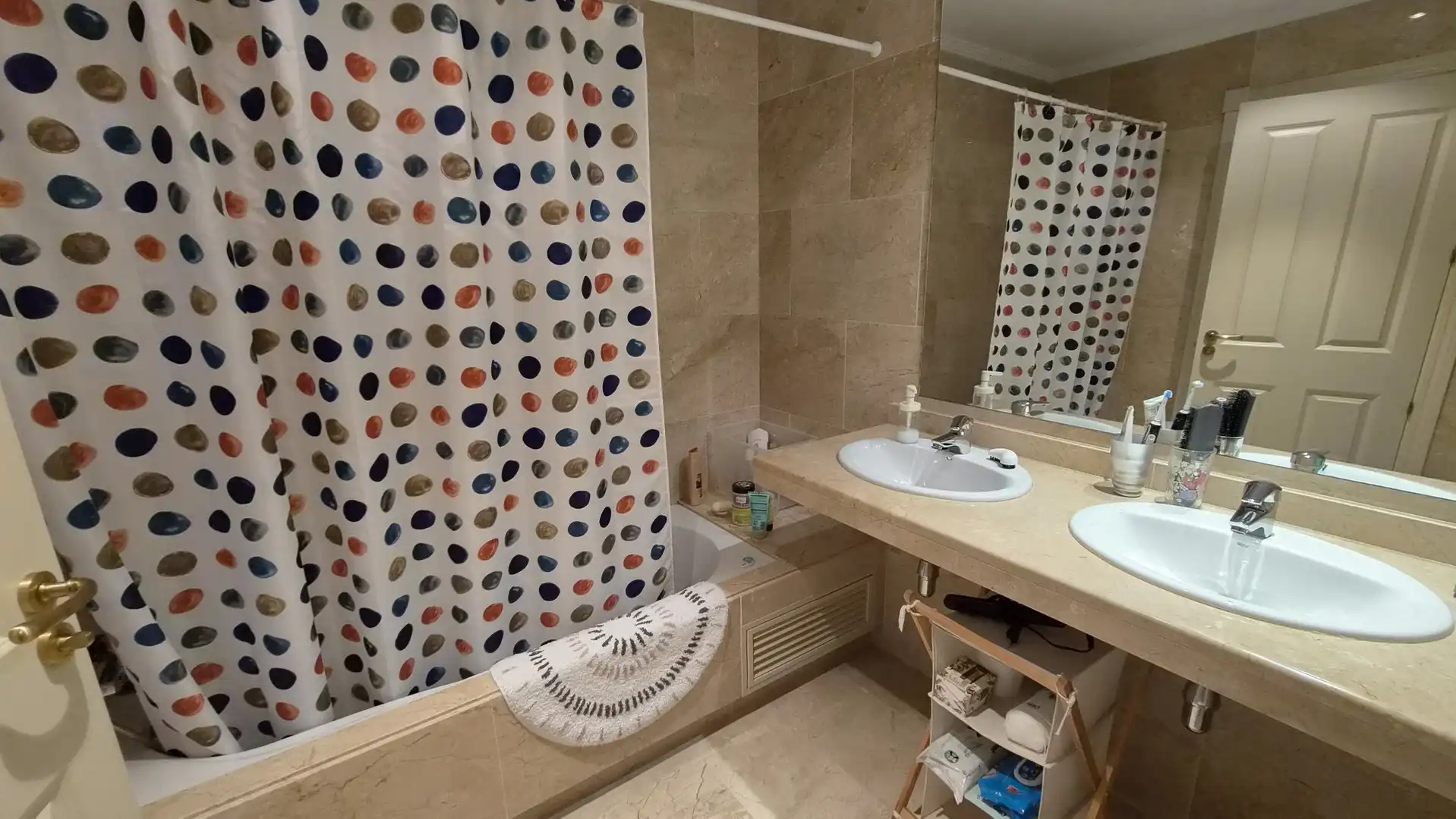 Bathroom of Apartments for sale in Estepona  with Air Conditioner, Terrace and Storage room