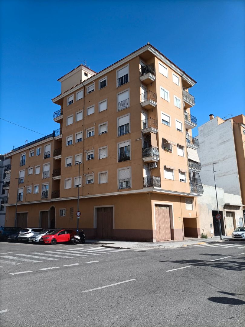 Piso en venta en Calle Vall d'Uxó, 2