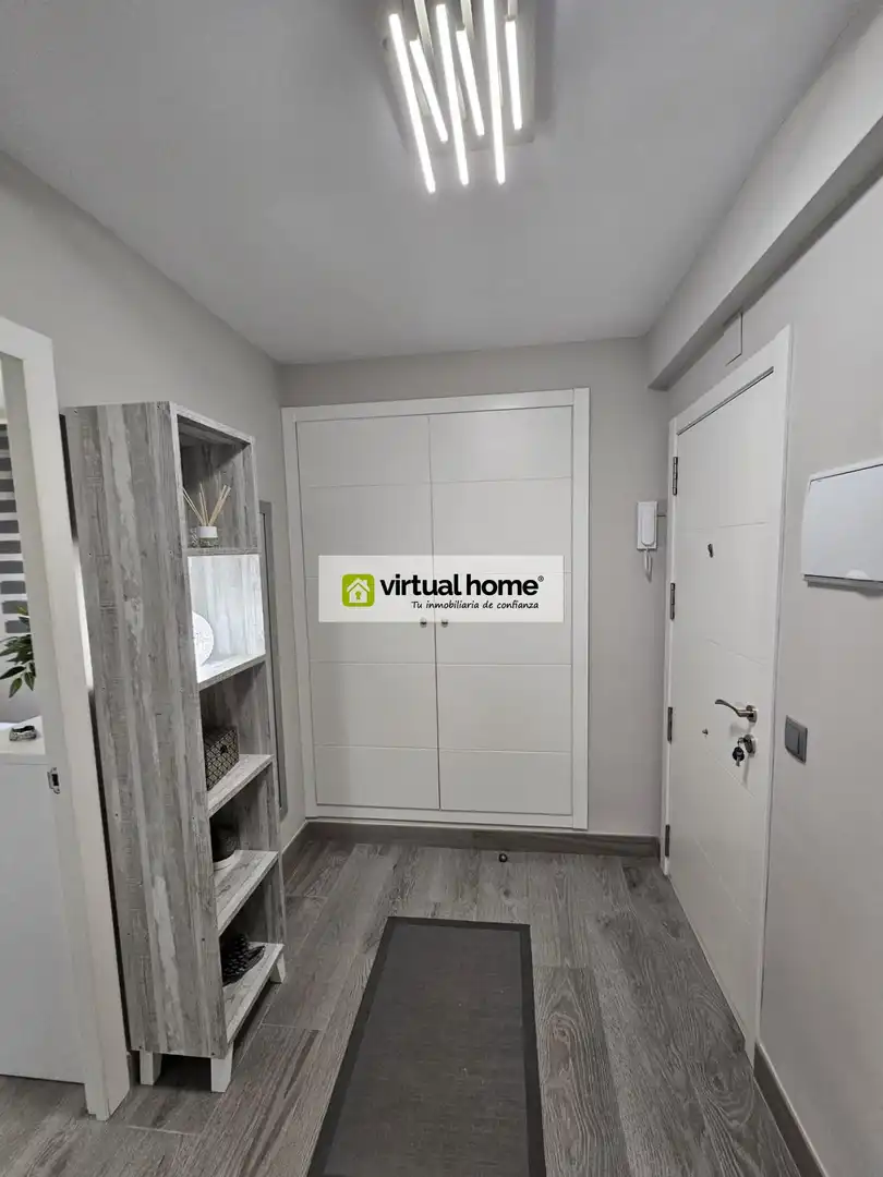 Wohnung zum Verkauf in Benidorm mit Klimaanlage, Terrasse und Möbliert