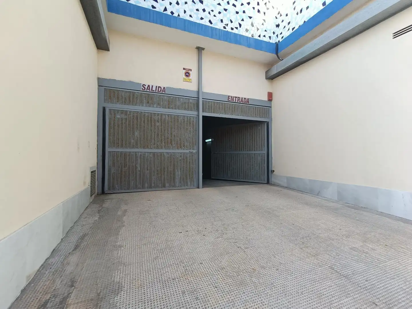 Aparcament de Garatge en venda en Sueca