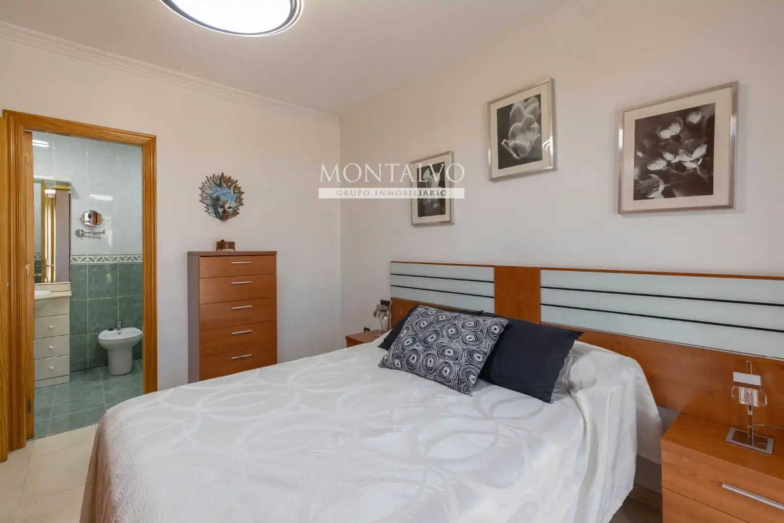 Habitación de Casa adosada en venta en Atarfe