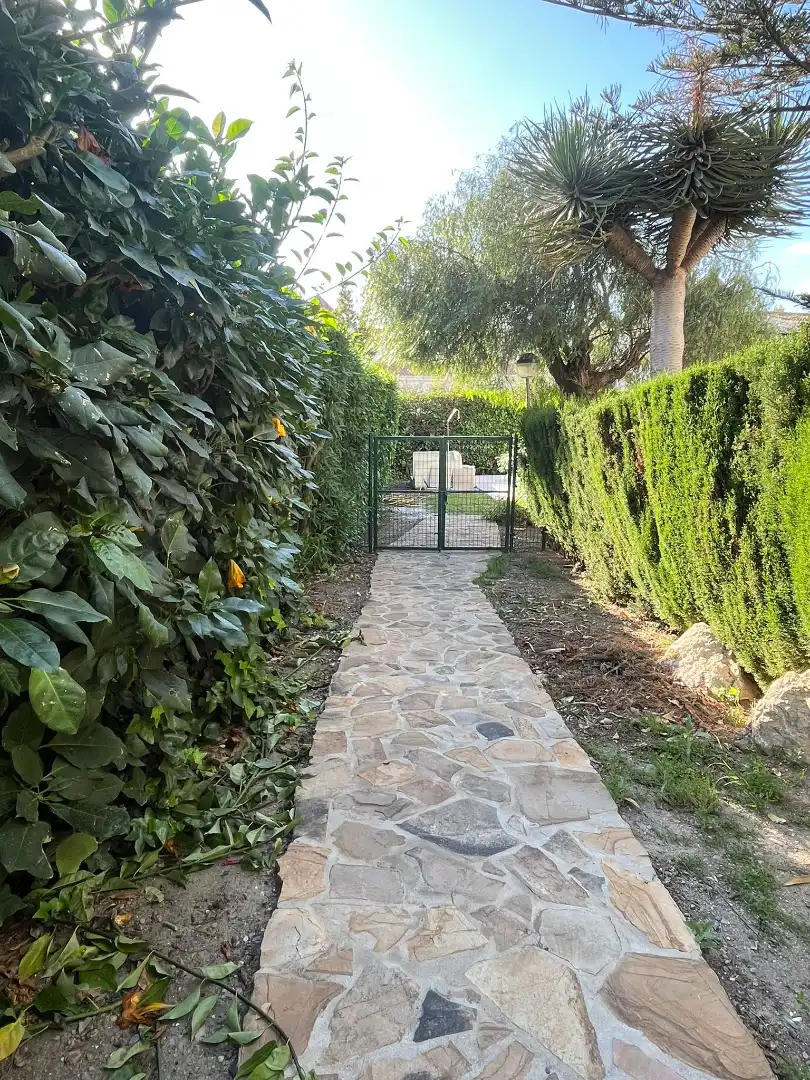 Garten von Wohnung zur Miete in Rincón de la Victoria mit Klimaanlage, Terrasse und Möbliert