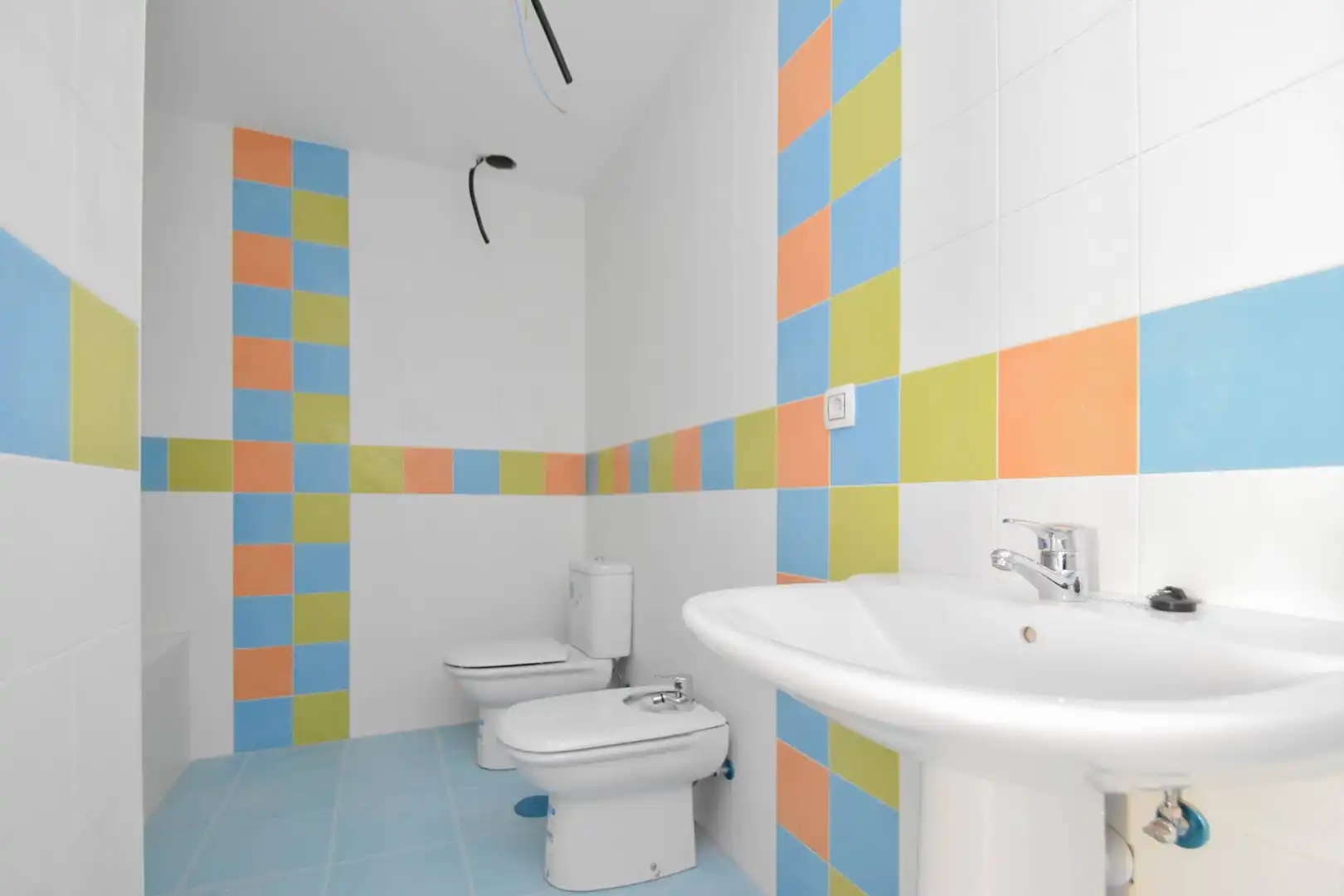 Baño de Casa adosada en venta en Atarfe con Trastero y Balcón