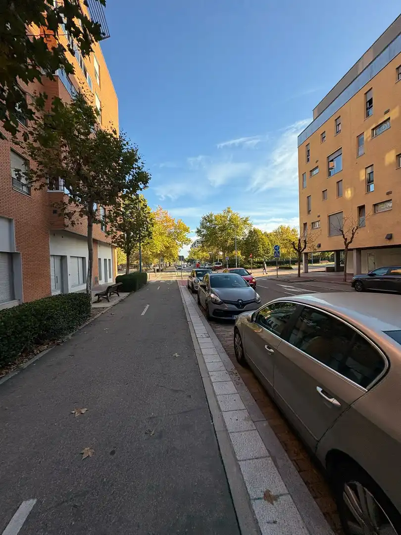 Aparcament de Apartament en venda en Valladolid amb Calefacció