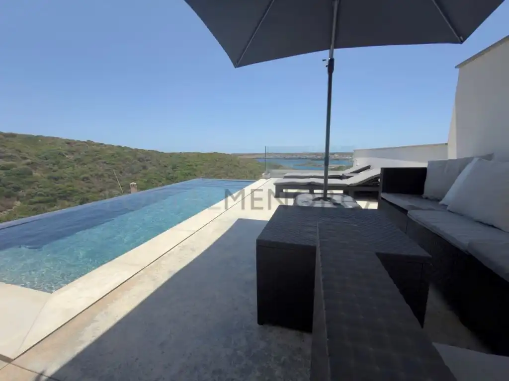 Detached house with pool for sale in Cala Llonga - Sa Mesquida