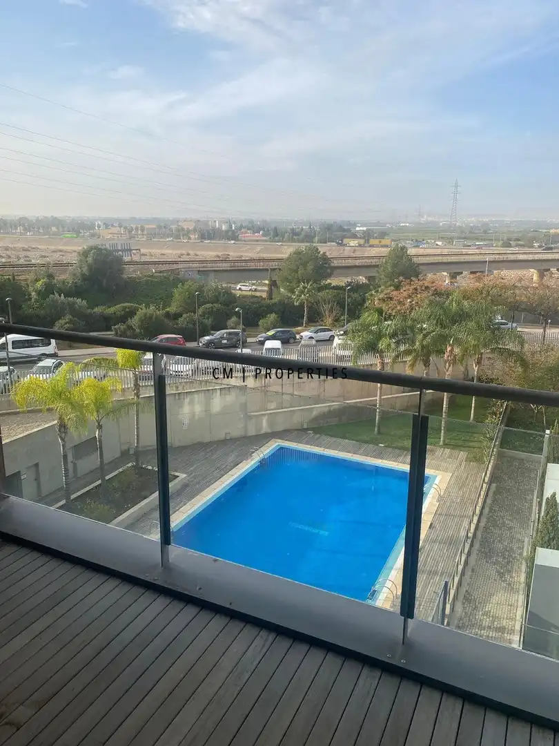 Ático con terraza en alquiler en Cruz Roja, imagen 12