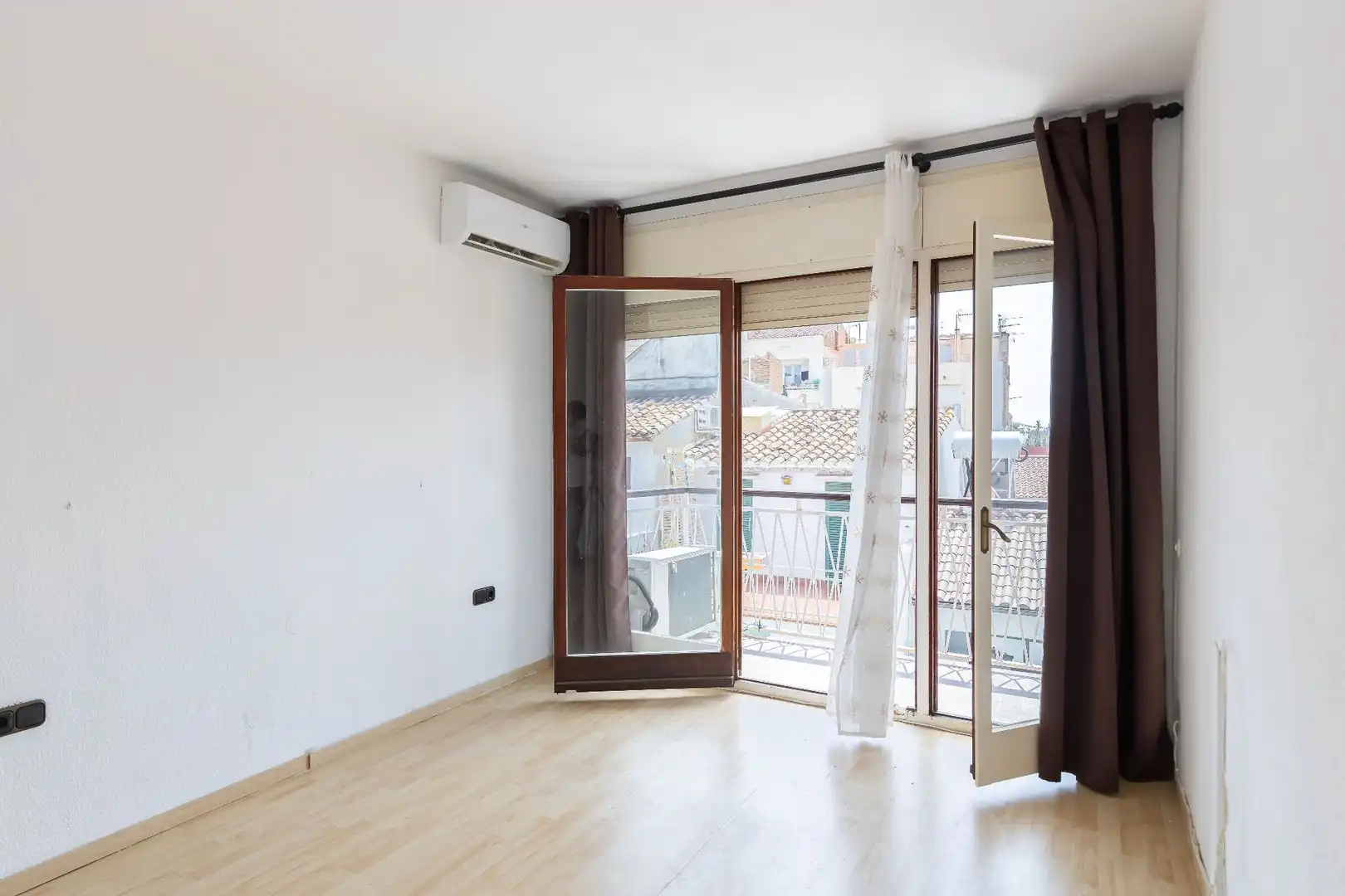 Bedroom of Duplexes for sale in Badalona  with Air Conditioner