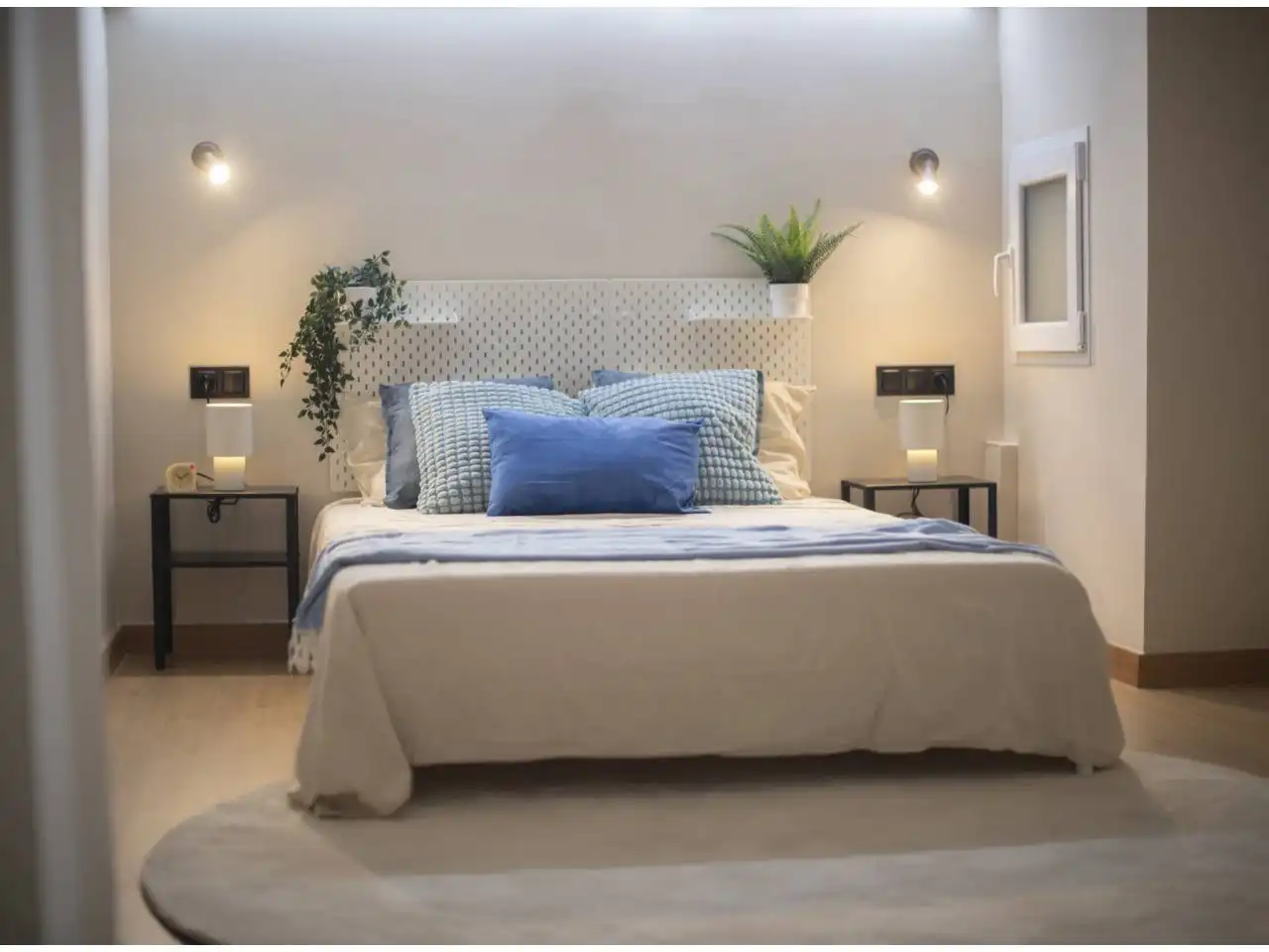 Schlafzimmer von Maisonette zum Verkauf in Barcelona mit Klimaanlage, Heizung und Parkett