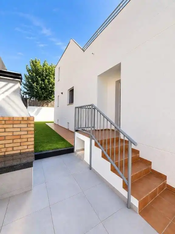 Terrassa de Casa o xalet en venda en Puigdàlber, Barcelona