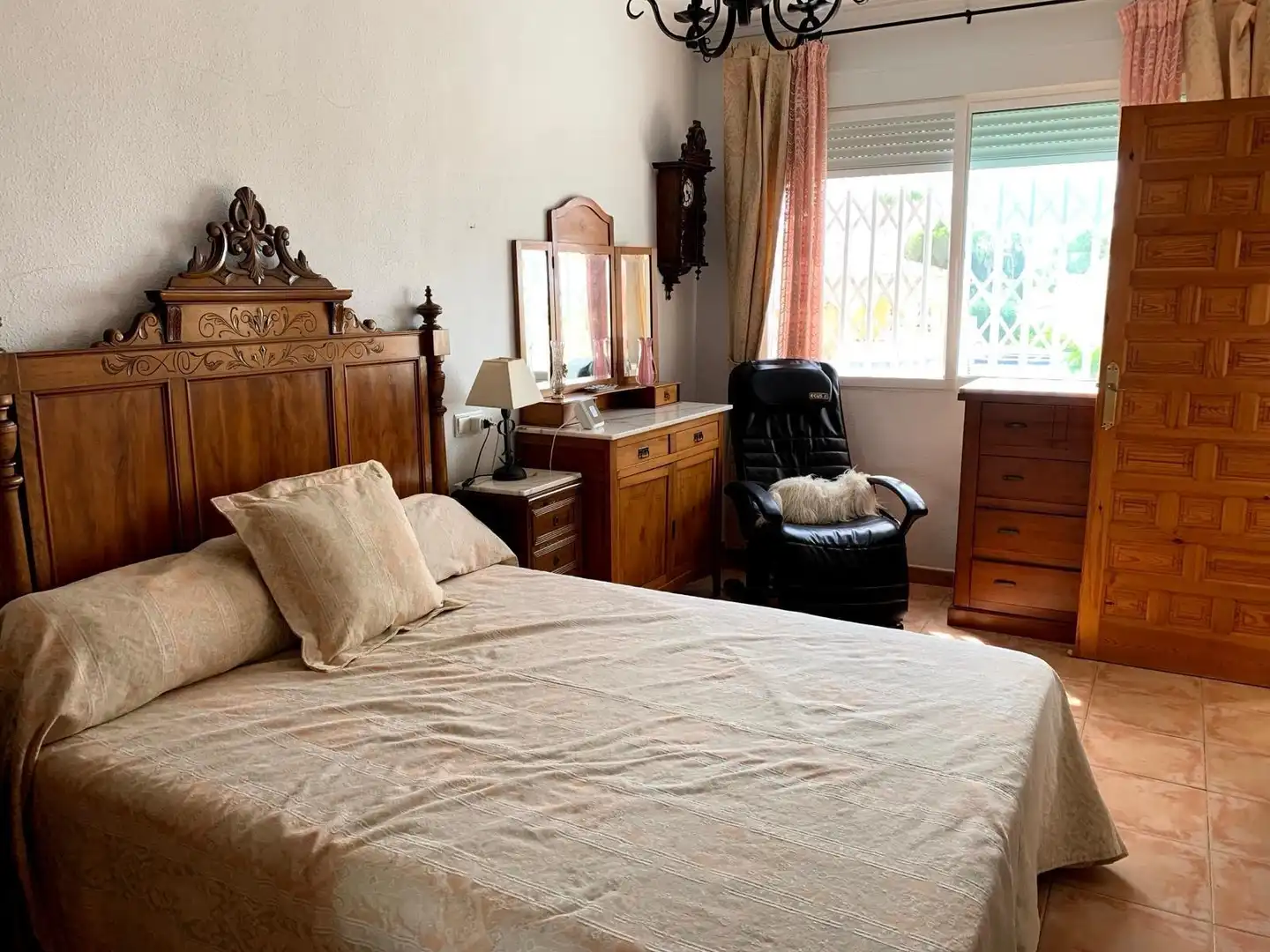 Dormitori de Casa adosada en venda en Torrevieja amb Aire condicionat, Calefacció i Terrassa