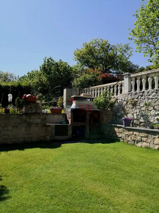 Chalet con piscina en venta en Condado de Treviño, imagen 3