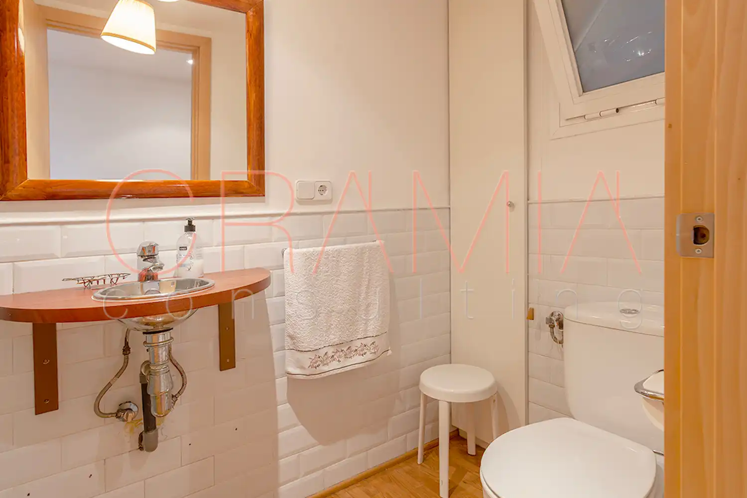 Bany de Àtic en venda en Barcelona amb Aire condicionat, Calefacció i Jardí privat