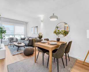 Sala d'estar de Apartament de lloguer en  Madrid Capital amb Aire condicionat, Calefacció i Parquet