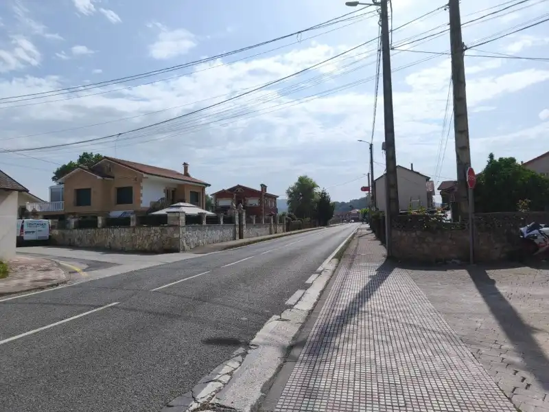 Vista exterior de Casa o chalet en venta en Camargo con Jardín privado, Terraza y Amueblado