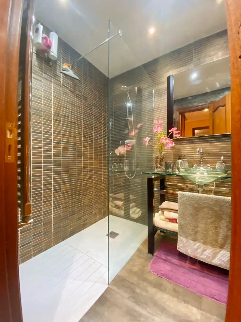 Bathroom of Duplexes for sale in Palencia  with Heating, Parquet flooring and Oven