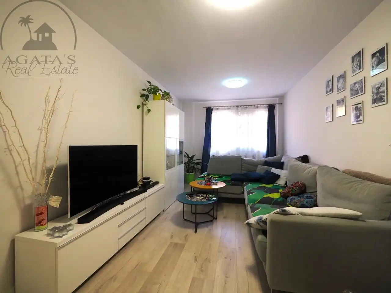 Sala de estar de Piso en venta en Los Realejos con Trastero y Amueblado