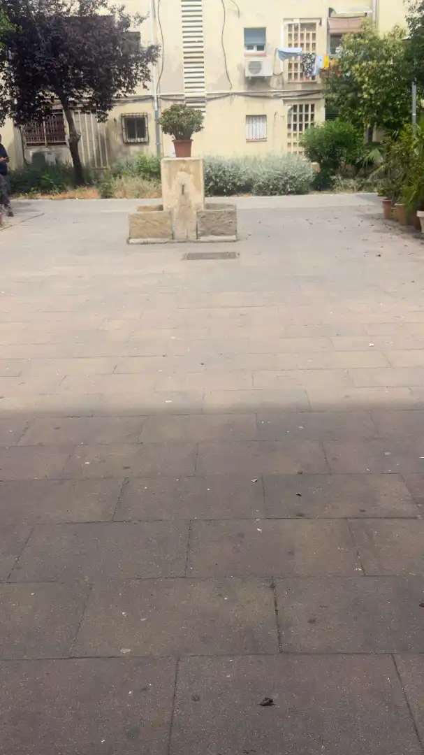 Vista exterior de Pis en venda en Vilanova i la Geltrú amb Aire condicionat, Calefacció i Forn