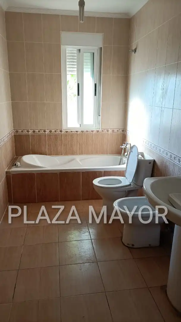 Baño de Terreno en venta en Calvarrasa de Arriba