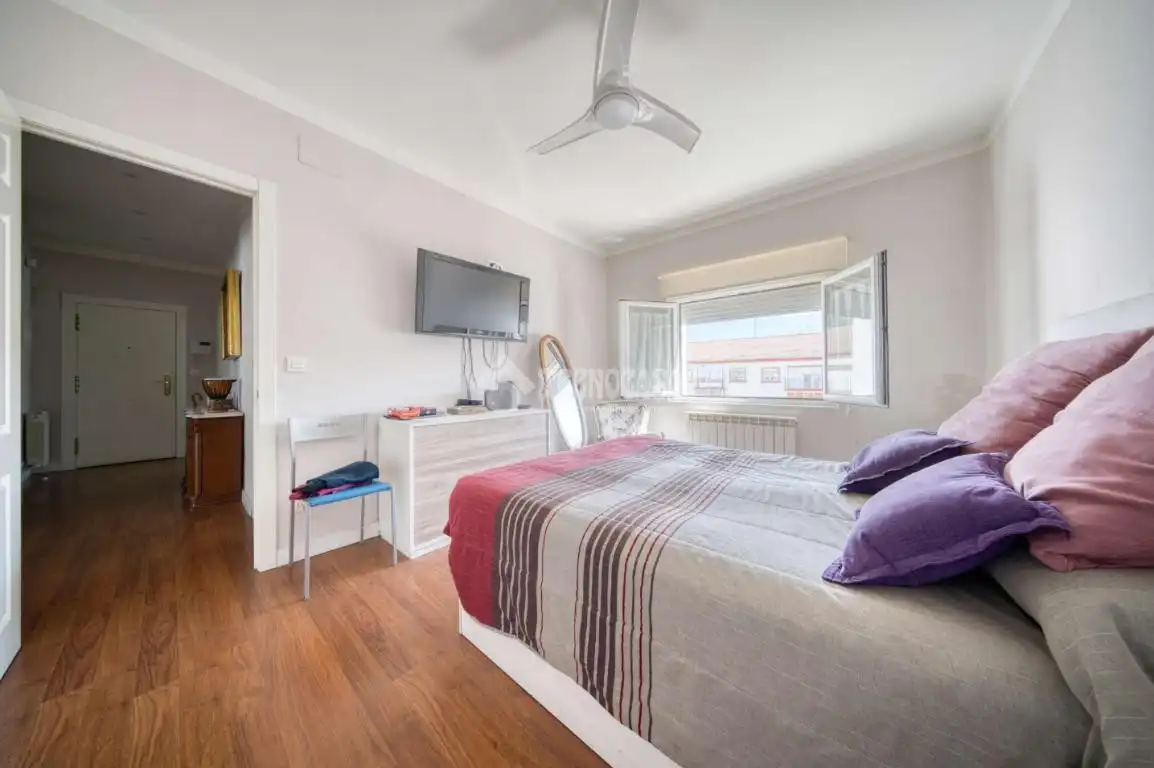 Bedroom of Flat for sale in Valladolid  with Heating and Terrace