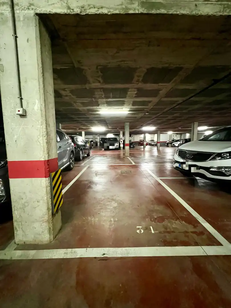 Einzelparkplatz mit Aufzug zum Verkauf in Avinguda de l' Onze de Setembre, imagen 3