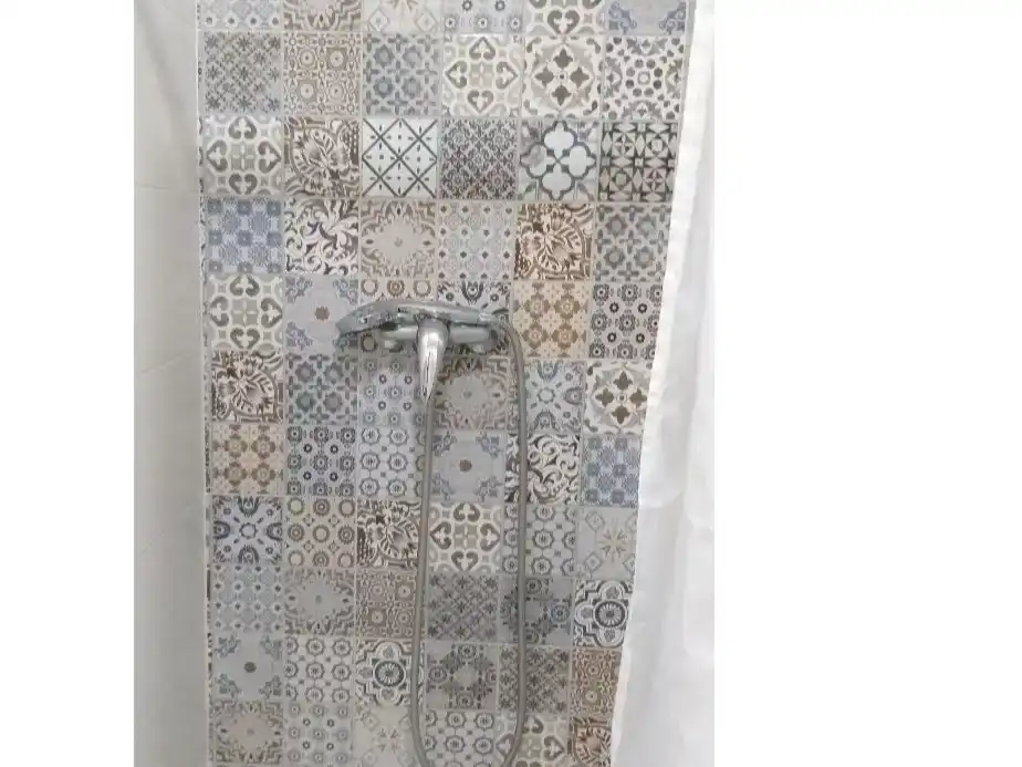Baño de Casa adosada en venta en Valencia con Aire acondicionado, Parquet y Trastero