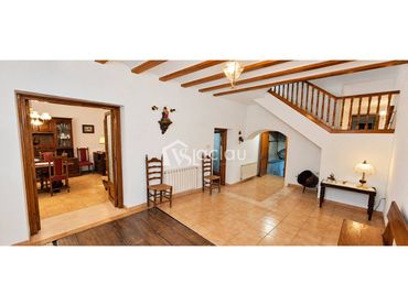 Casa amb jardí en venda a Olesa de Montserrat