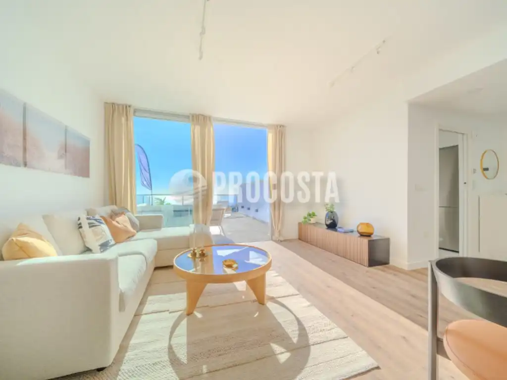 Sala d'estar de Casa adosada en venda en Almuñécar amb Aire condicionat, Calefacció i Terrassa