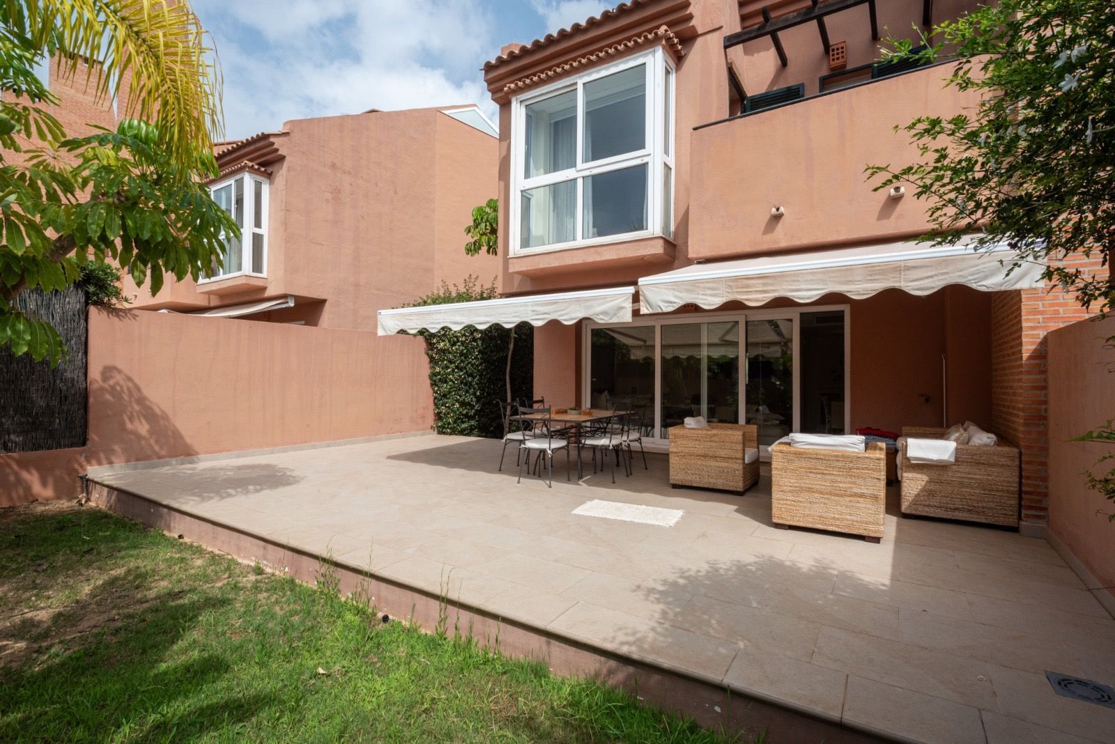 Terrassa de Casa adosada de lloguer en Marbella amb Calefacció, Jardí privat i Terrassa